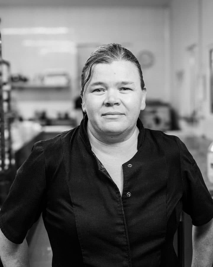 Portrait de Angélique, de l’équipe de la Pâtisserie Guillaume Rouget